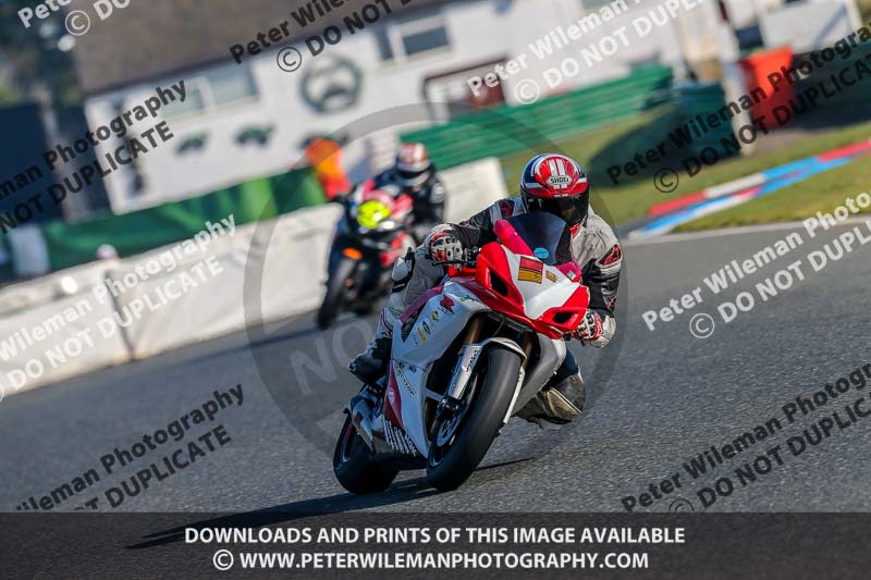 PJ Motorsport Photography 2018;enduro digital images;event digital images;eventdigitalimages;mallory park;mallory park photographs;mallory park trackday;mallory park trackday photographs;no limits trackdays;peter wileman photography;racing digital images;trackday digital images;trackday photos